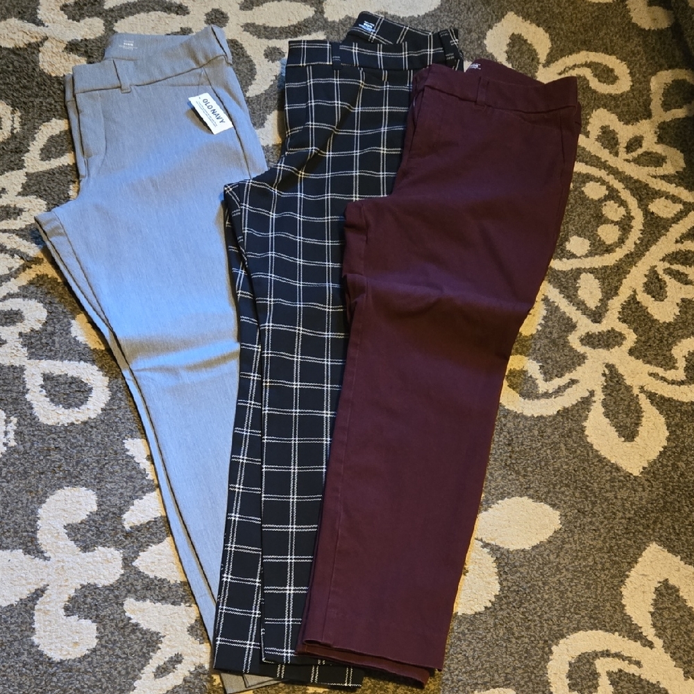 Bundle Old Navy High Rise Pixie Ankle